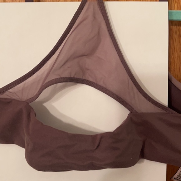 36B racerback body by Victoria bra. - Picture 3 of 5